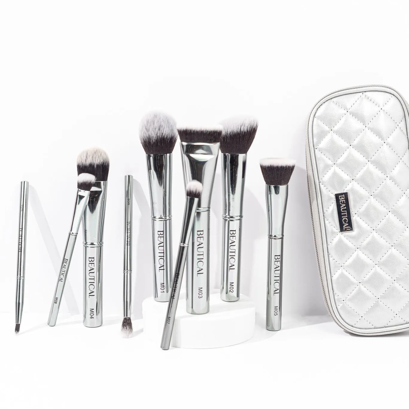 BEAUTICAL METAL GLAM Brush Set - Professional makeup brushes - Soft, dense bristles - Perfect application of liquids, creams & powders - 9 brushes   pouch