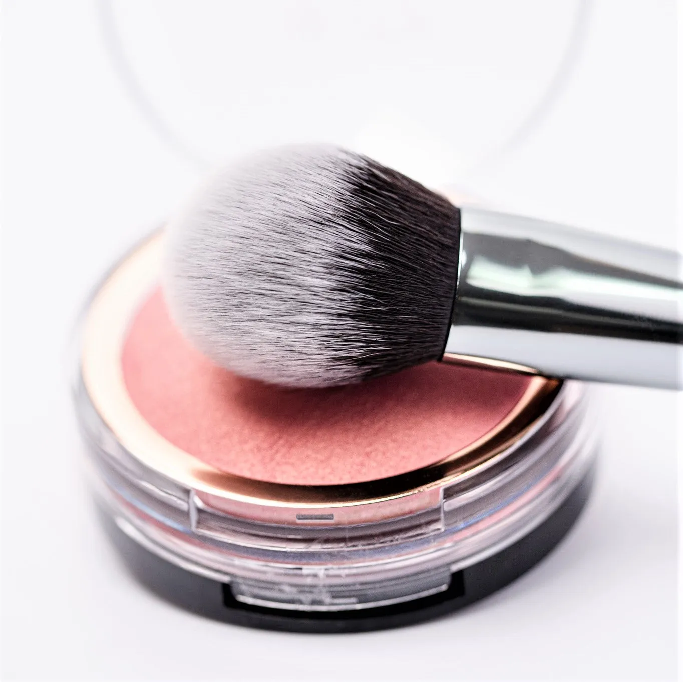 BEAUTICAL METAL GLAM Brush Set - Professional makeup brushes - Soft, dense bristles - Perfect application of liquids, creams & powders - 9 brushes   pouch