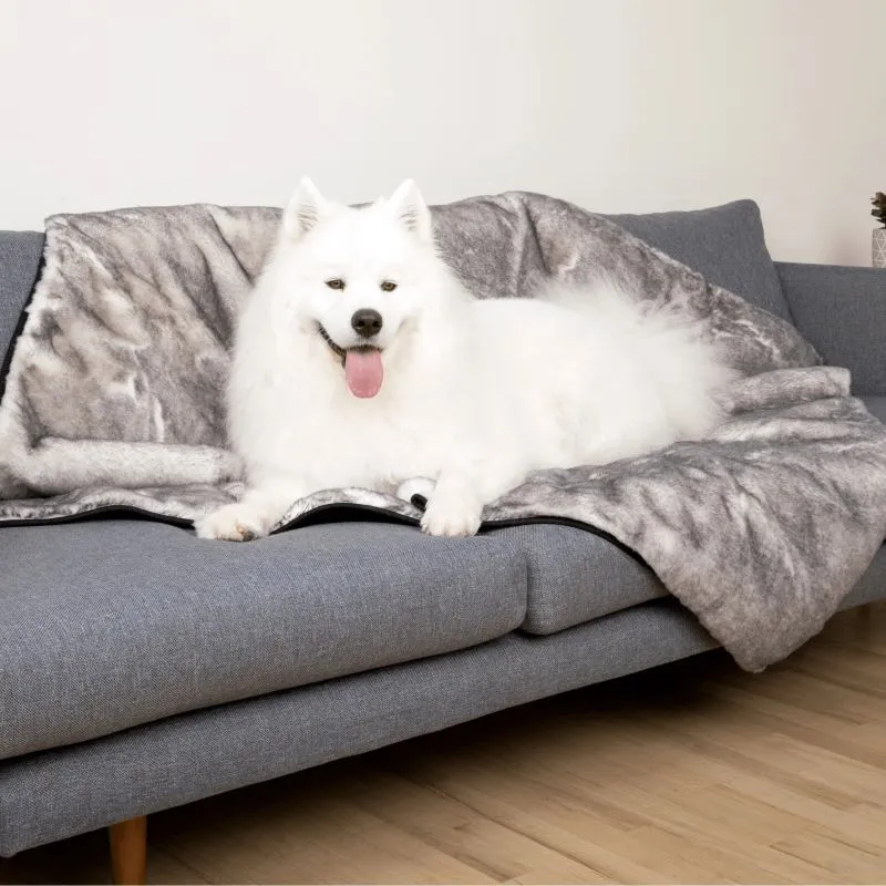 Paw Brands, PupProtector™ Luxe Waterproof Faux Fur Blanket, Ultra Soft Chinchilla